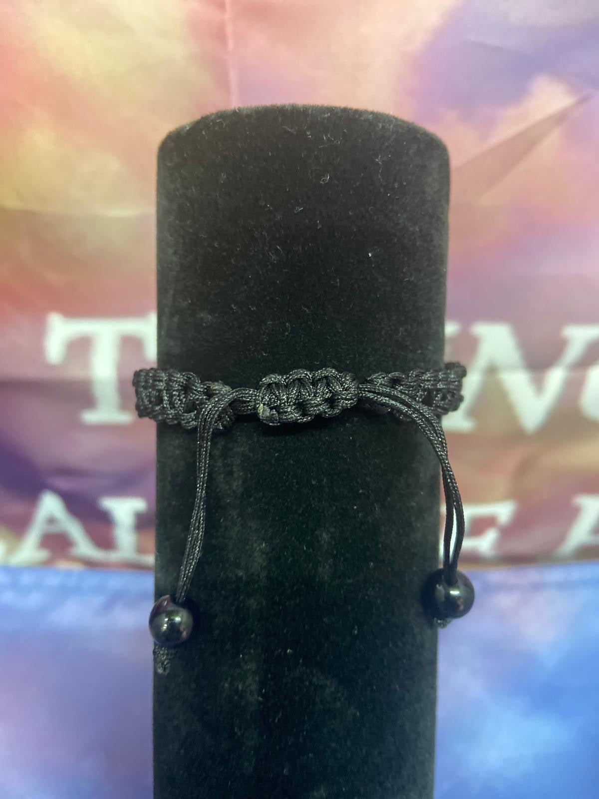 StoneFaith – Gevlochten Armband met Natuurstenen Kruis