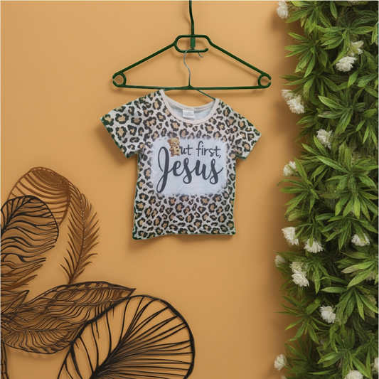 "But First, Jesus" Kinder T-shirt – Panterprint | Maat 92