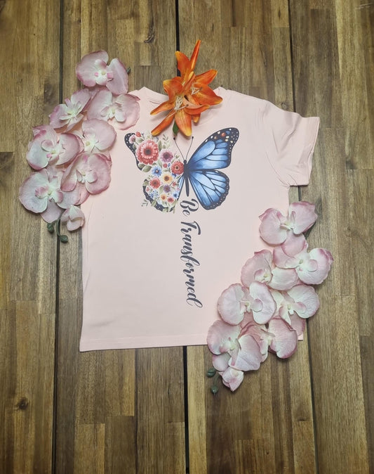 Be Transformed Poederroze T-shirt Maat 122 - Christelijk Kinderkleding Vlinder